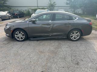 2015 Chrysler 200 Limited - Exterior Side Driver Image